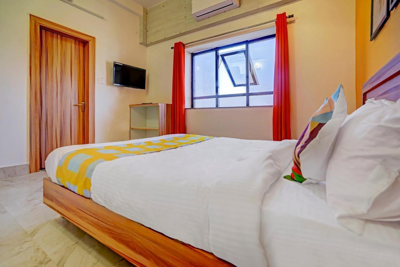 Oyo 79233 Hotel Hive Stays Kochi Exteriér fotografie