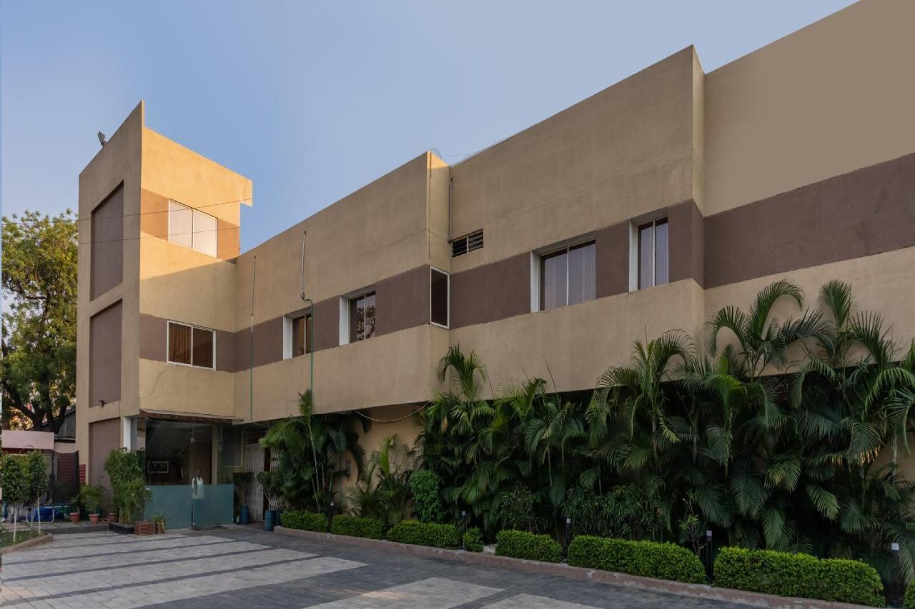 Oyo 79233 Hotel Hive Stays Kochi Exteriér fotografie