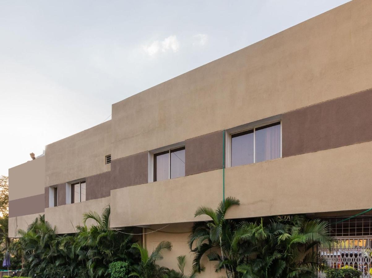 Oyo 79233 Hotel Hive Stays Kochi Exteriér fotografie